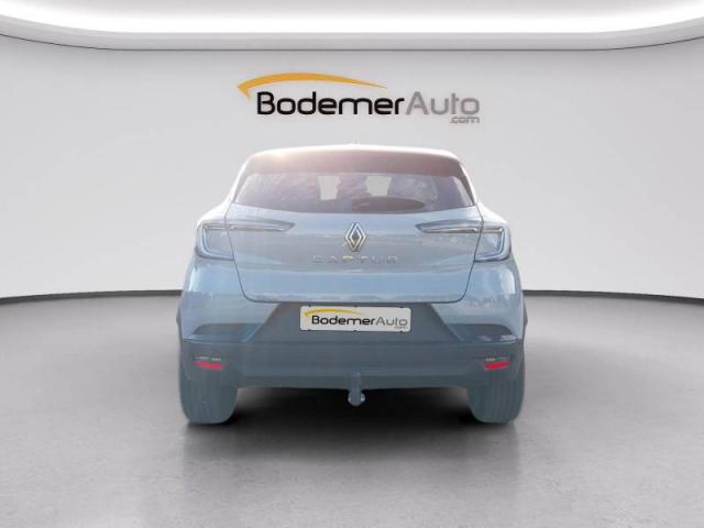 Renault Captur image 3
