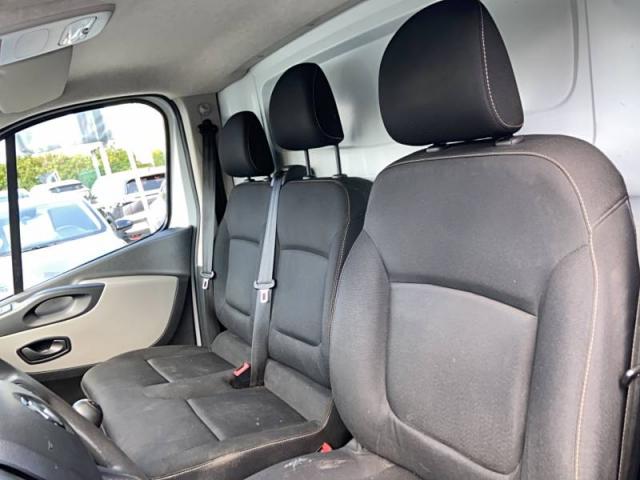 Renault Trafic image 4