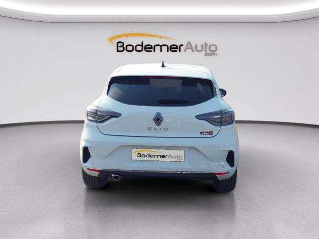 Renault Clio image 9