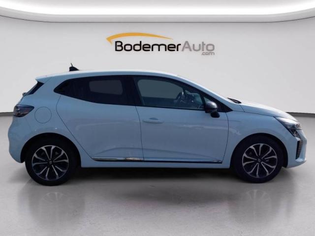 Renault Clio image 8