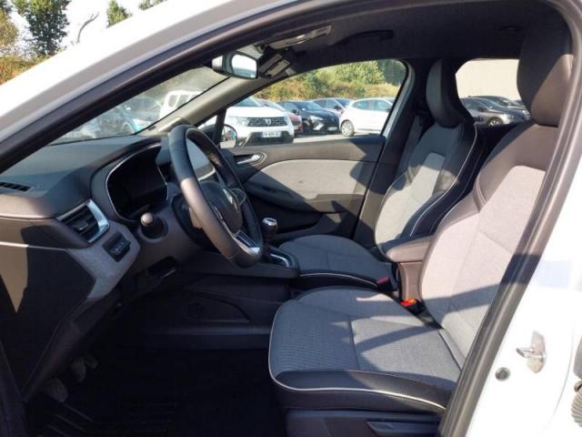 Renault Clio image 6