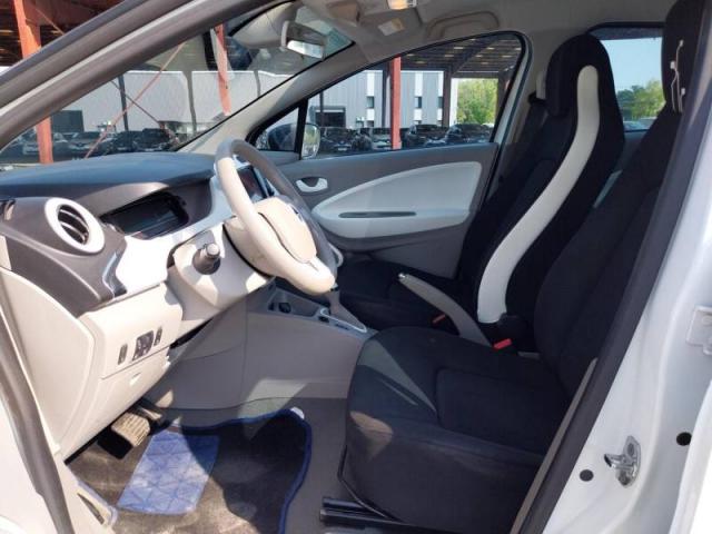 Renault Zoe image 2