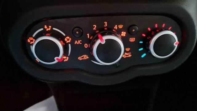 Renault Twingo image 6
