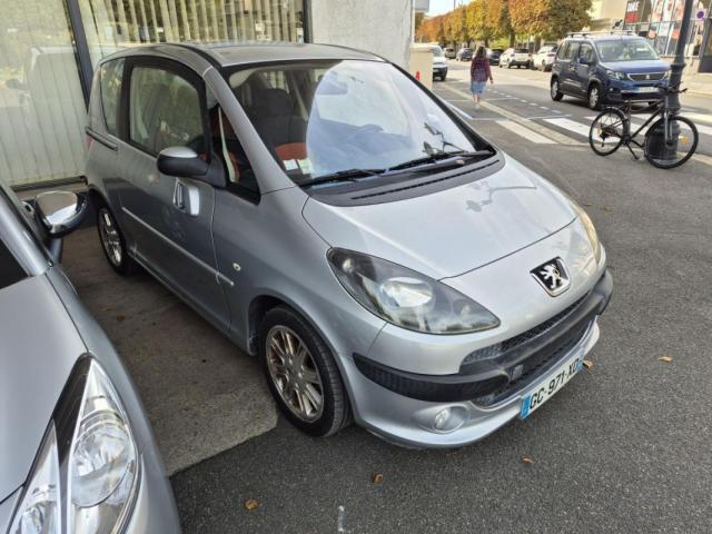 Peugeot 1007 image 8