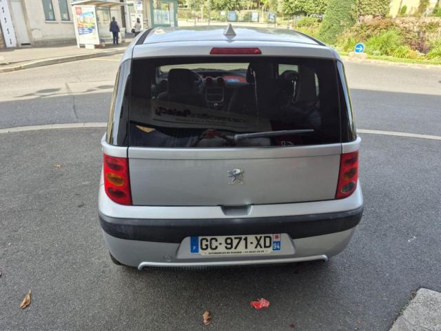 Peugeot 1007 image 4