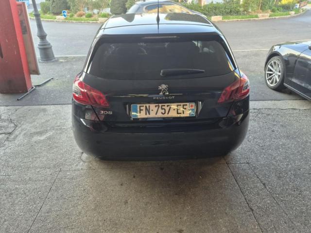 Peugeot 308 image 1