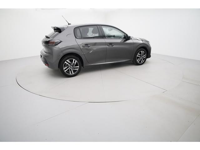 Peugeot 208 image 1