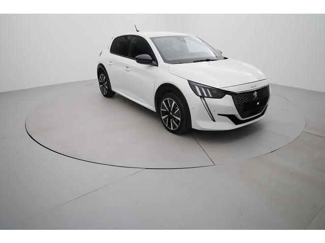 Peugeot 208 image 5