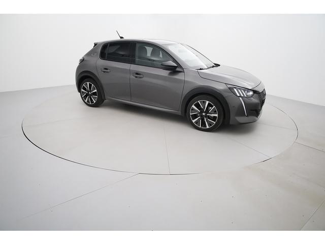 Peugeot 208 image 8