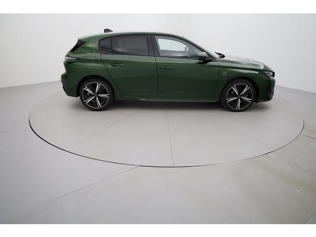 Peugeot 308 image 8