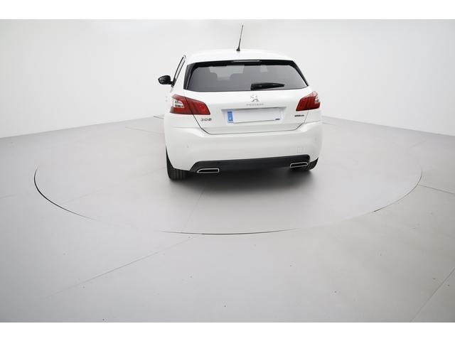 Peugeot 308 image 2