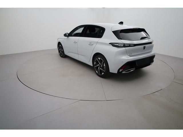Peugeot 308 image 2