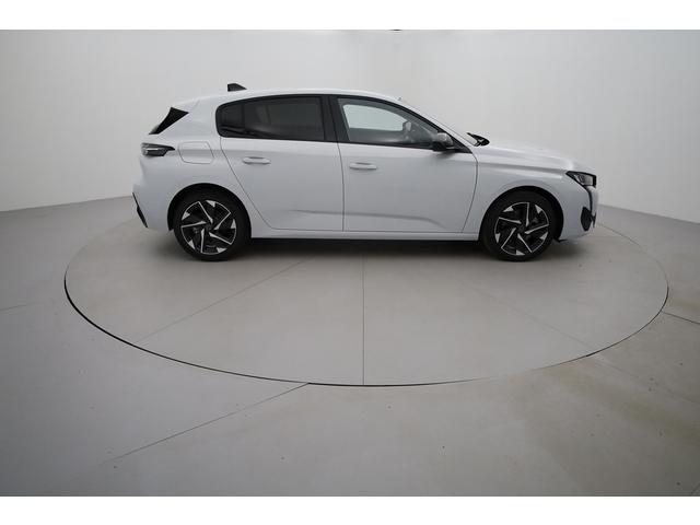 Peugeot 308 image 1