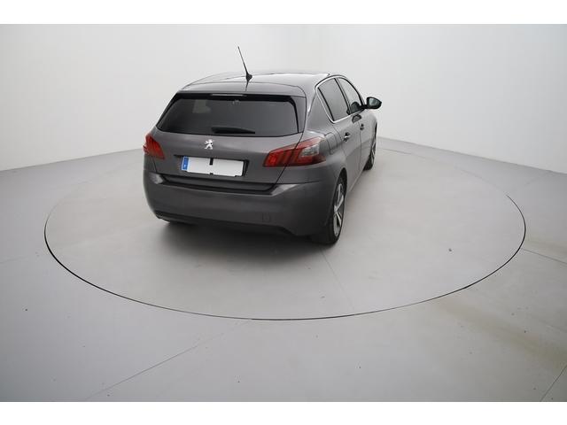 Peugeot 308 image 9