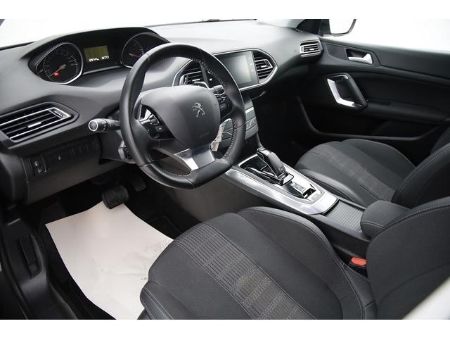 Peugeot 308 image 4