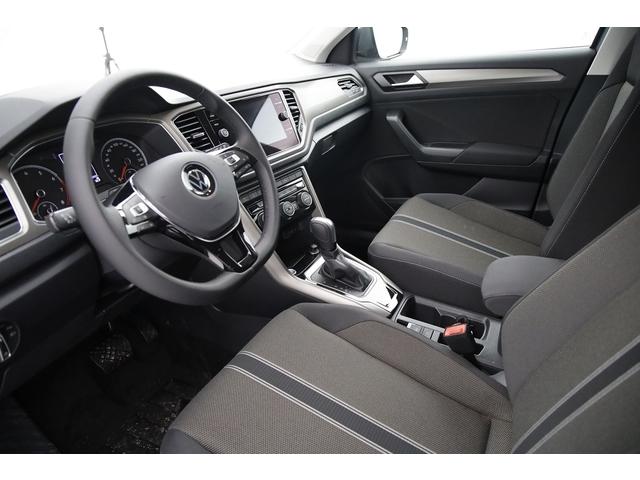 Volkswagen T-Roc image 5
