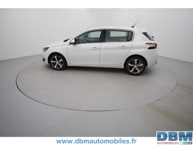 Peugeot 308 image 8