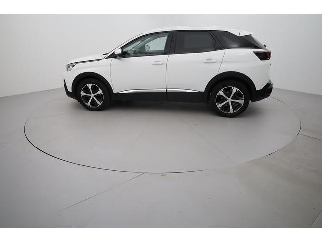 Peugeot 3008 image 8