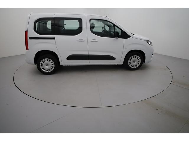 Opel Combo image 6