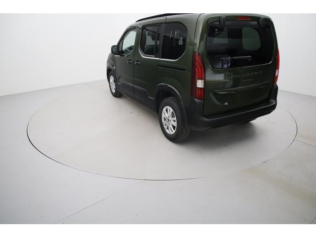 Peugeot Rifter image 5