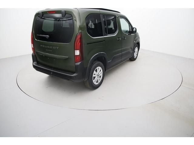 Peugeot Rifter image 9