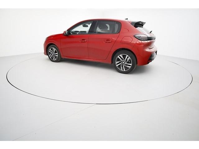 Peugeot 208 image 2
