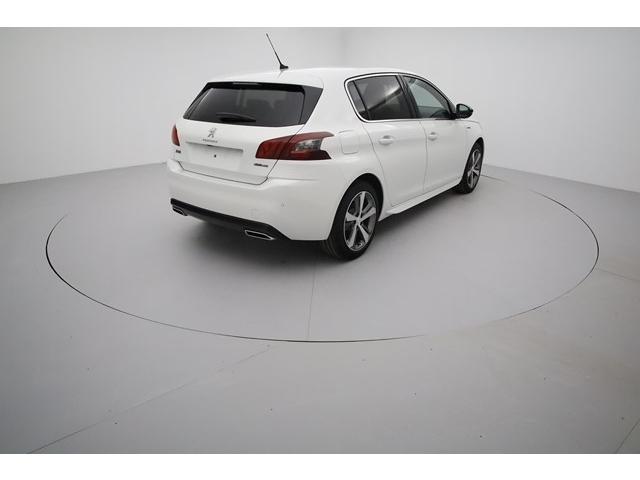 Peugeot 308 image 6