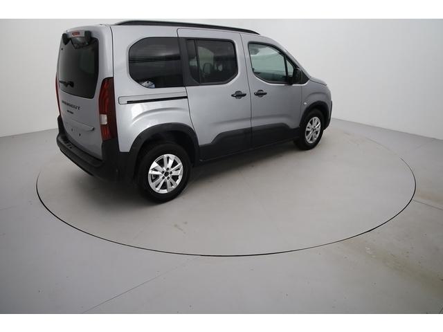 Peugeot Rifter image 6