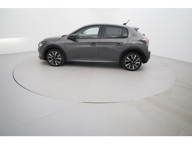 Peugeot 208 image 8