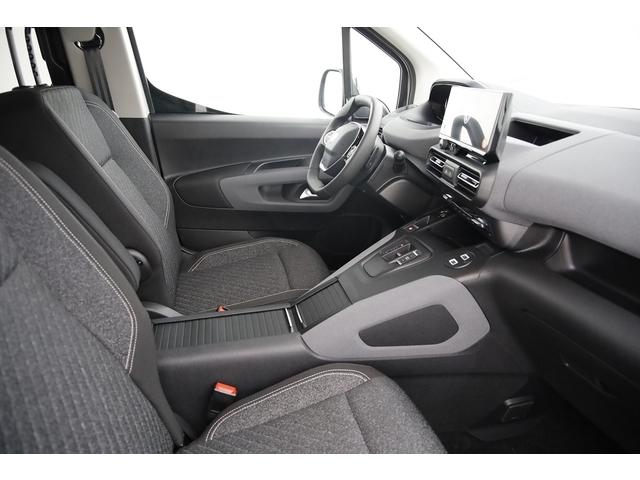 Peugeot Rifter image 8