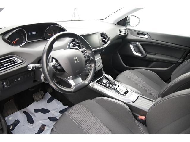 Peugeot 308 image 5