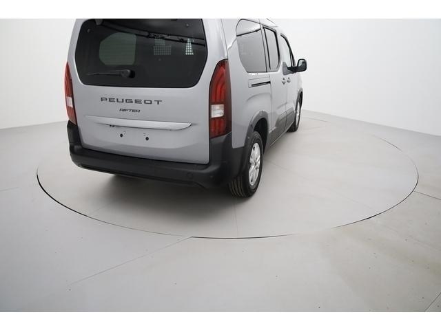 Peugeot Rifter image 4