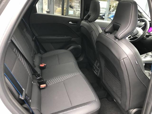Renault Symbioz image 3