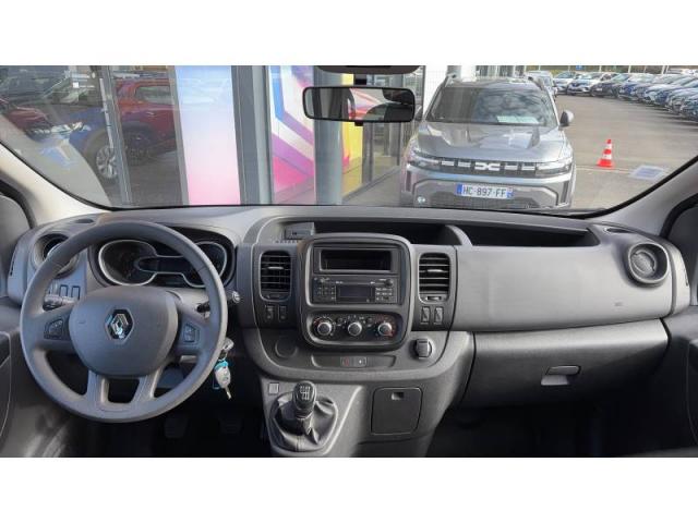 Renault Trafic image 1