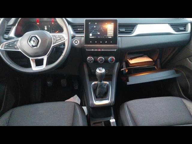 Renault Captur image 9