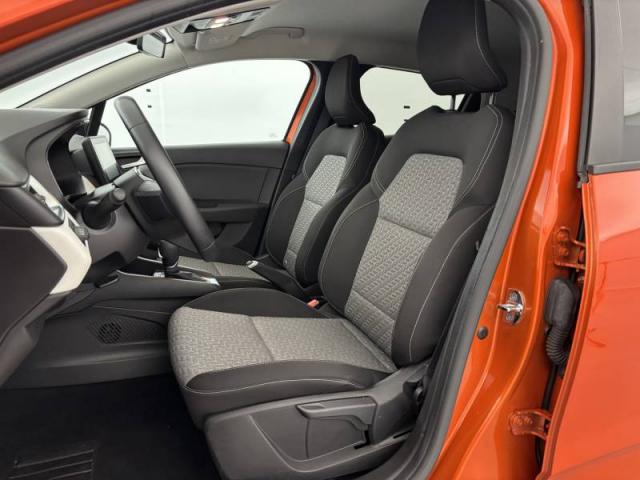 Renault Clio image 9
