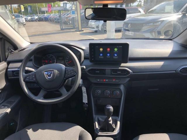 Dacia Sandero image 1
