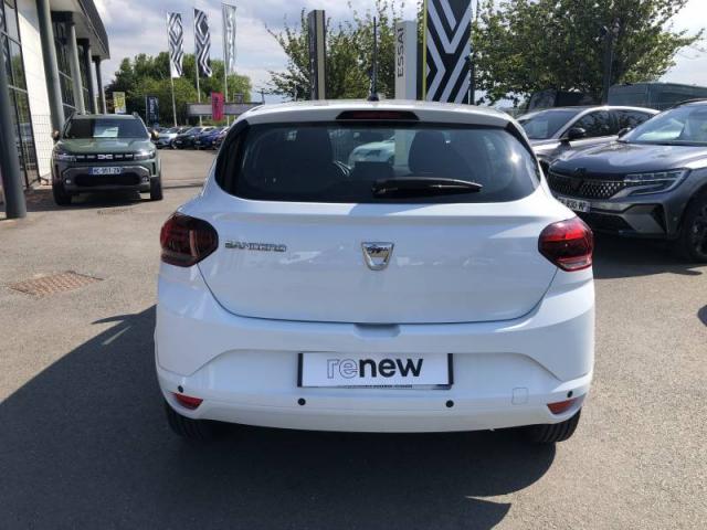 Dacia Sandero image 8