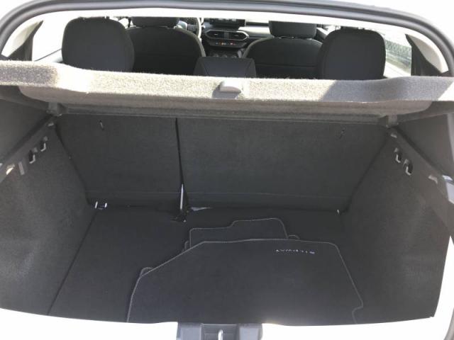 Dacia Sandero image 2