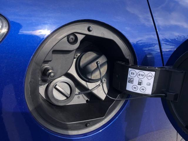 Renault Clio image 8
