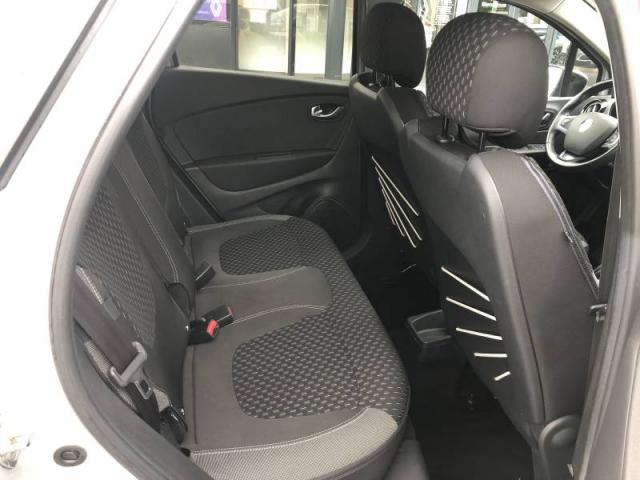 Renault Captur image 1