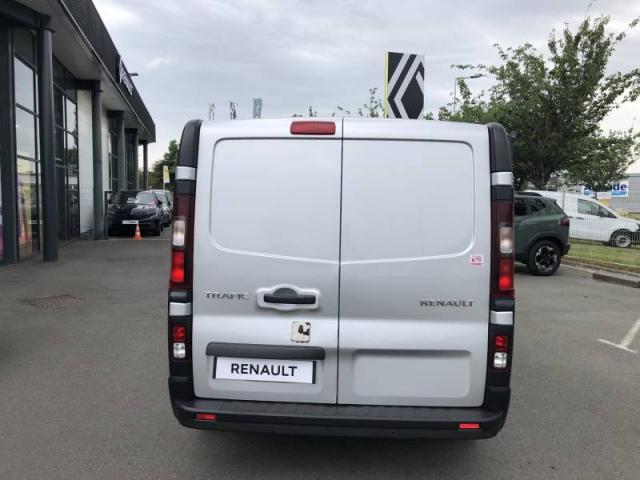 Renault Trafic image 1