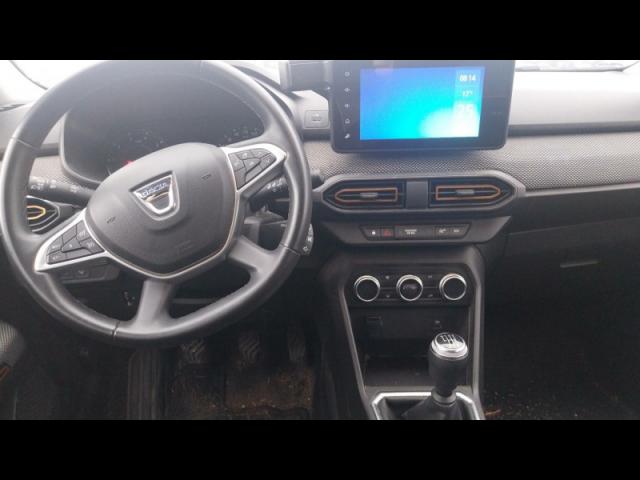 Dacia Sandero image 2
