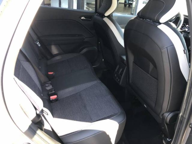 Renault Captur image 3