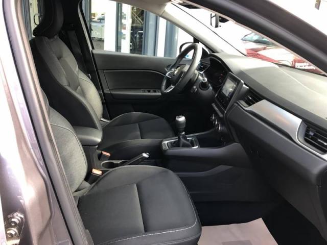 Renault Captur image 1