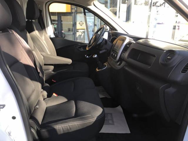 Renault Trafic image 1