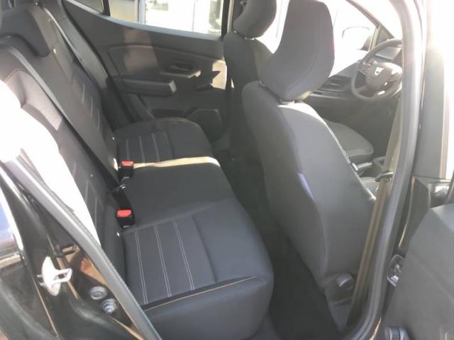 Dacia Sandero image 1