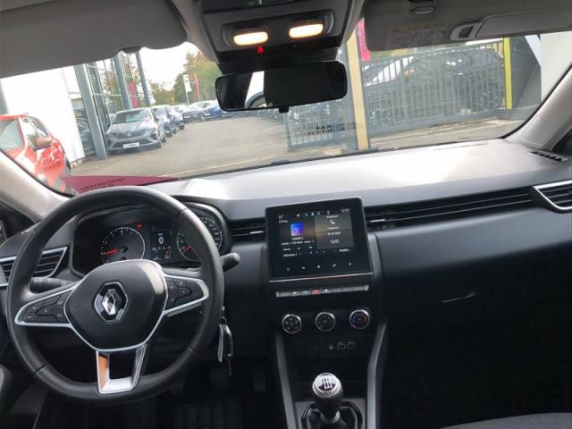 Renault Clio image 8