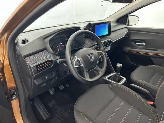 Dacia Sandero image 1