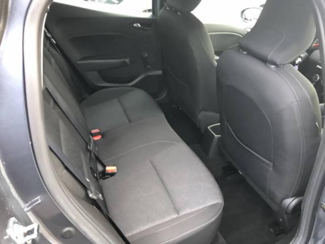 Renault Clio image 7